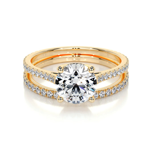 Lyric Lab Grown Diamond Ring . Yellow Gold