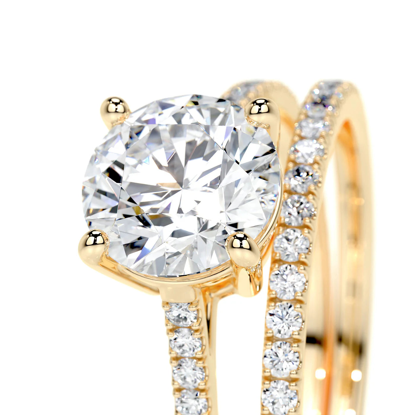 Lyric Lab Grown Diamond Ring . Yellow Gold