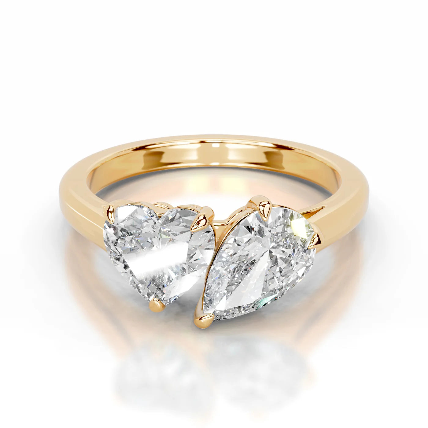 Eclipse Lab Grown Diamond Ring . Yellow Gold