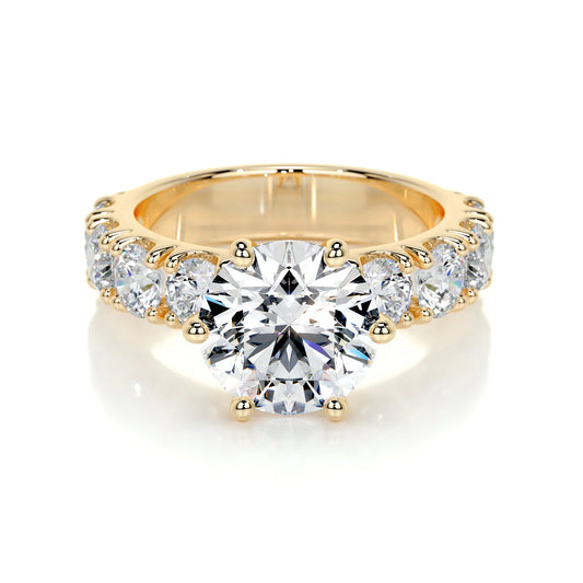 Elara Lab Grown Diamond Ring . Yellow Gold